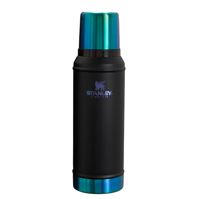 stanley-1913-black-chroma-classic-legendary-bottle-1-qt image 1