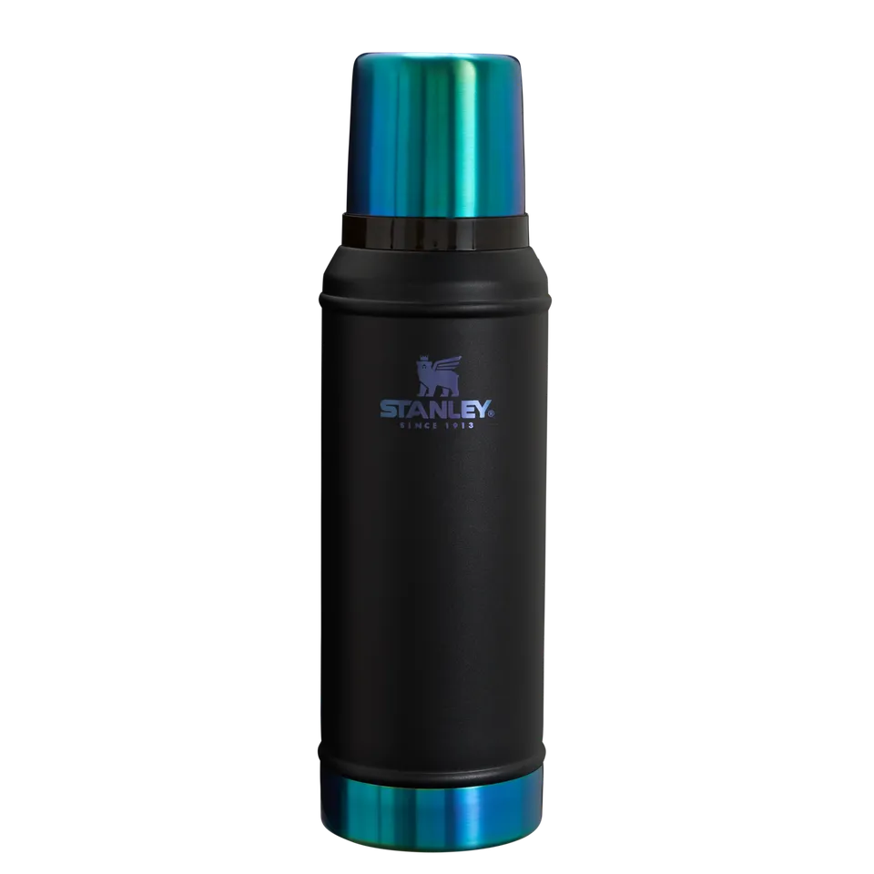 stanley-1913-black-chroma-classic-legendary-bottle-1-qt image 1