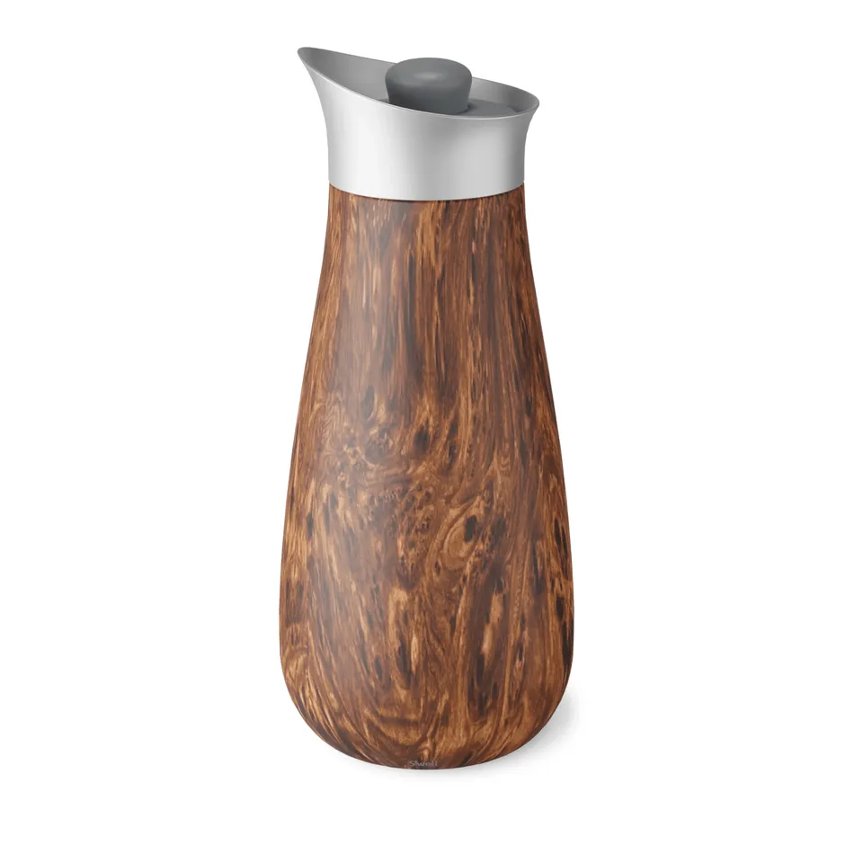 s-well-carafe-with-lid image 1