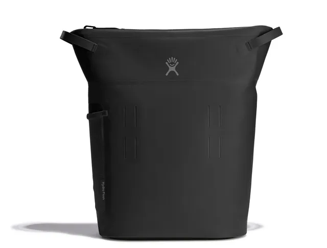 hydro-flask-20-l-day-escape-soft-cooler-pack-black image 1