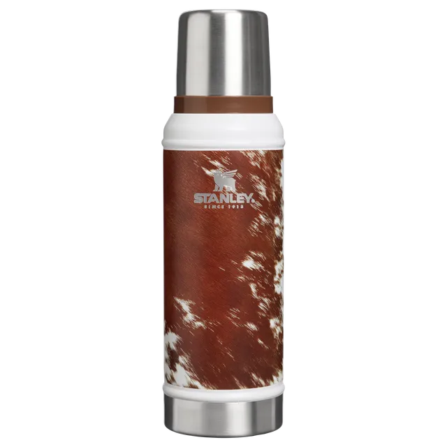 stanley-1913-x-kacey-musgraves-classic-legendary-bottle-1-0-qt image 1