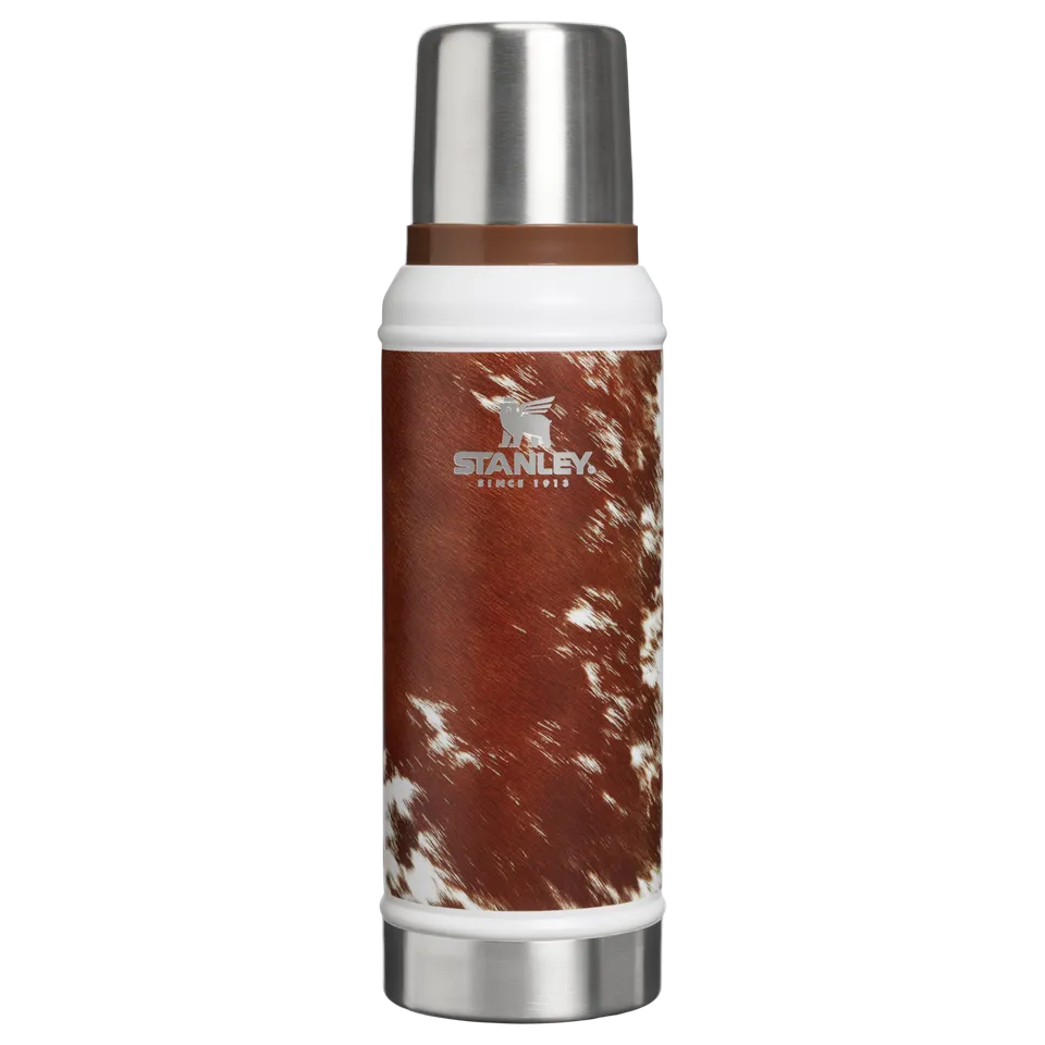 stanley-1913-x-kacey-musgraves-classic-legendary-bottle-1-0-qt image 1
