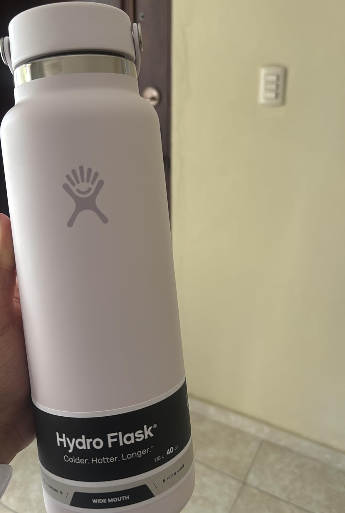Great bottle, but lid needs care