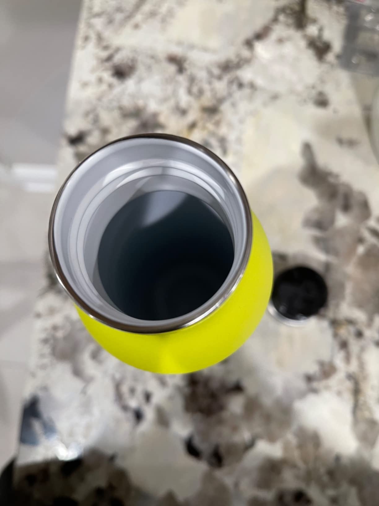 Keeps wine cool