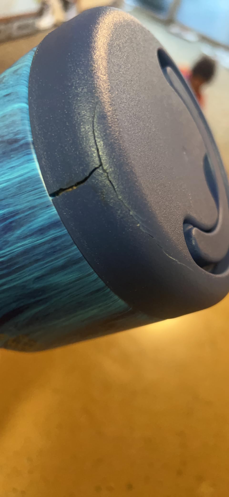 Lid cracked easily