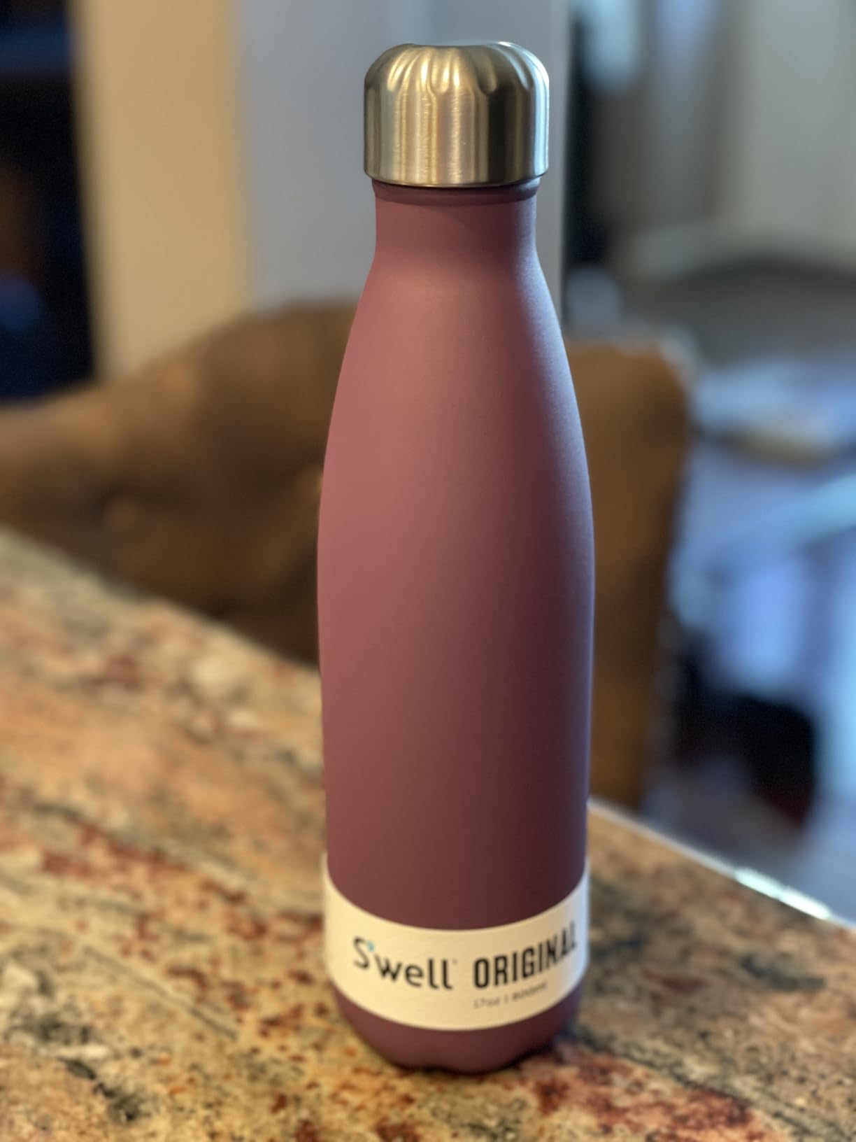 Great bottle, but the lid is a bit hard to close