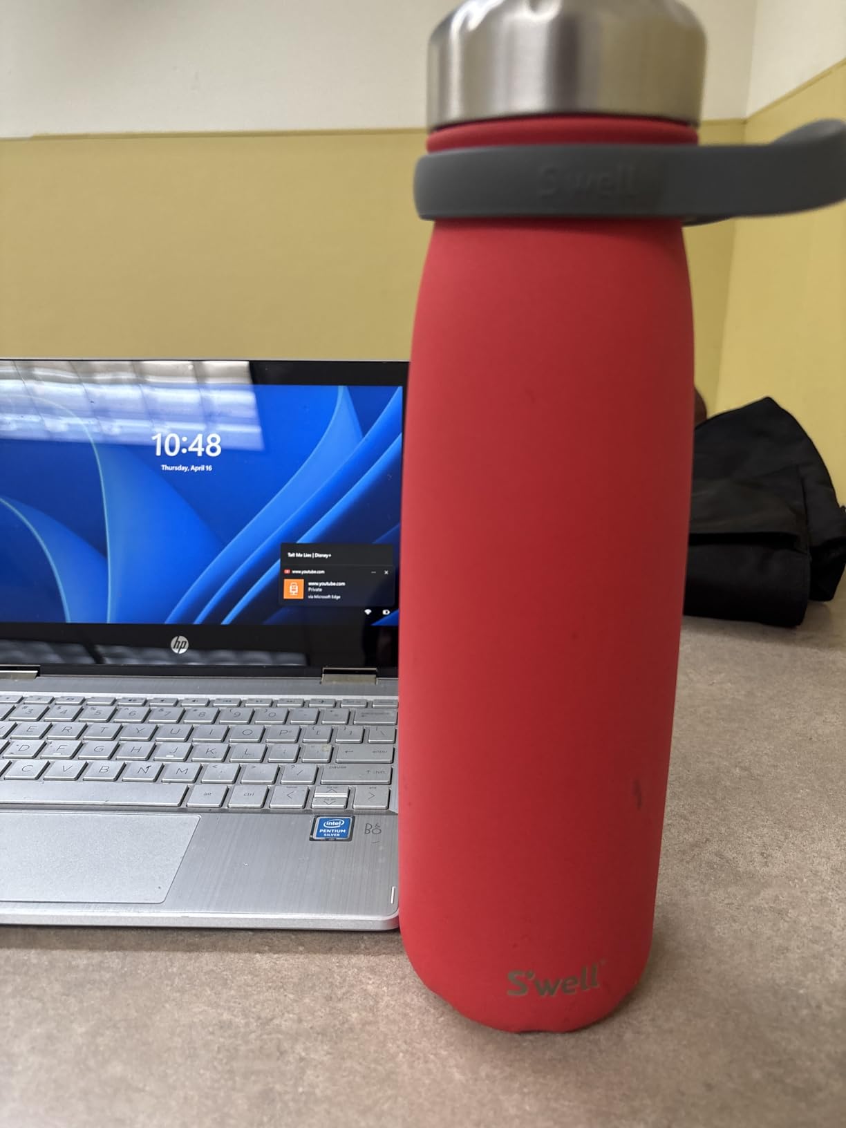 Keeps ice for 2 days!