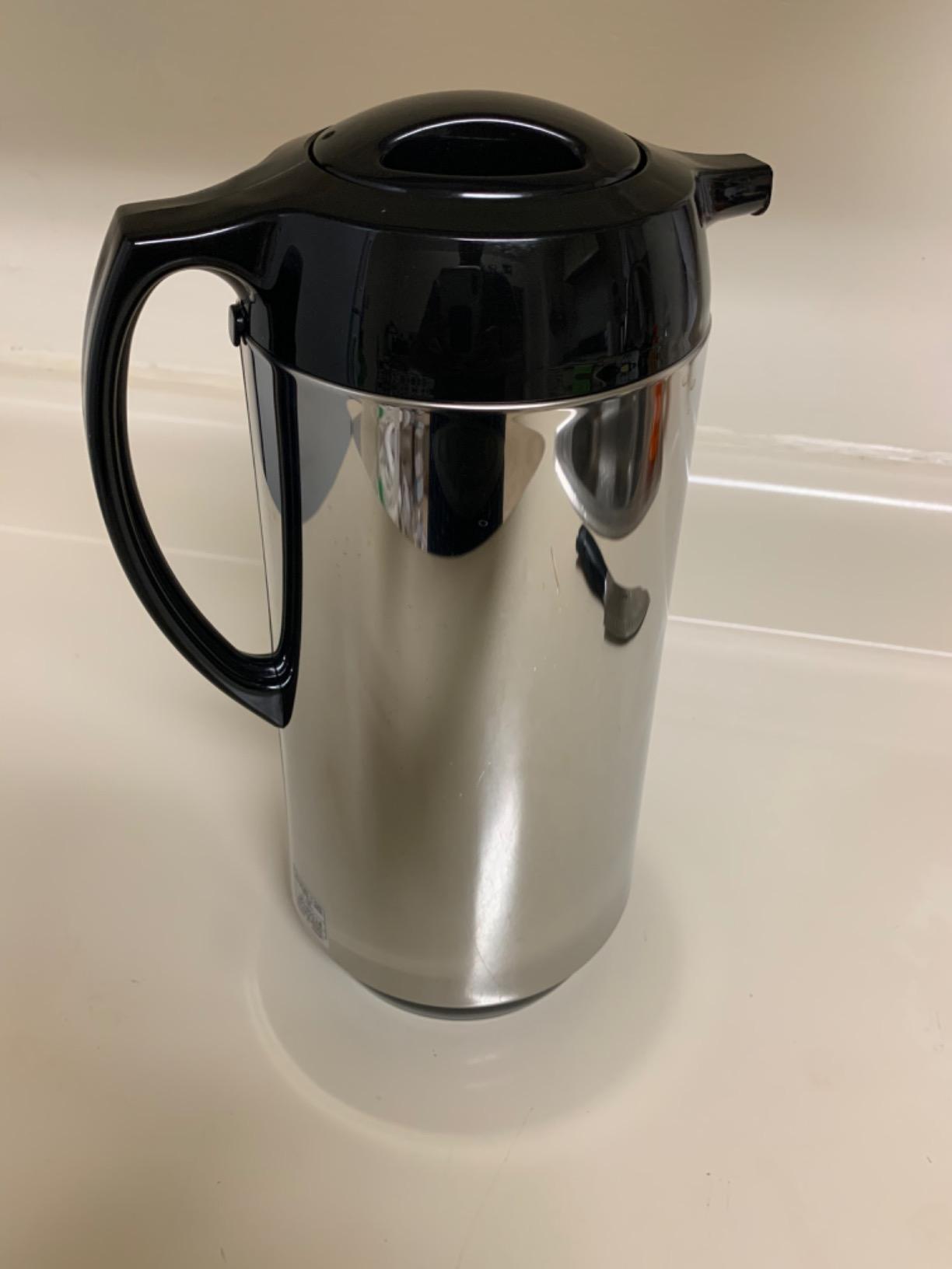 Solid carafe