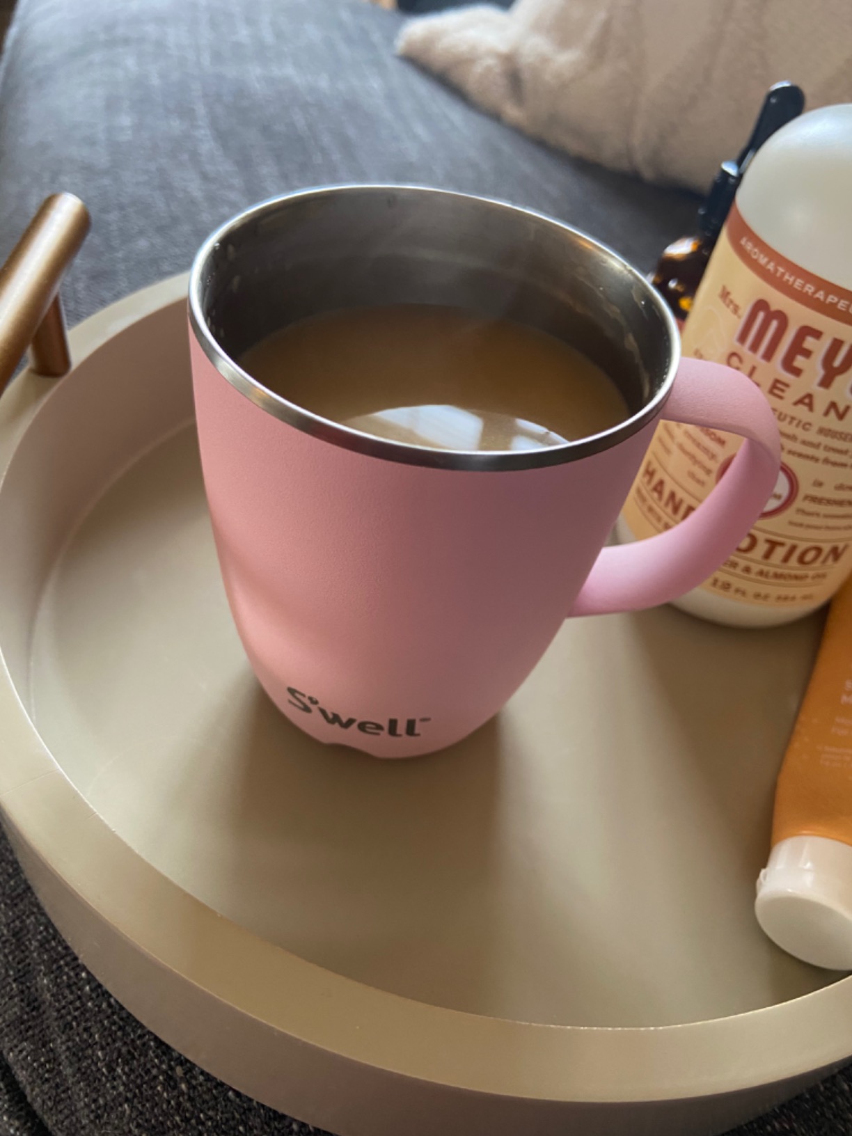 Solid mug