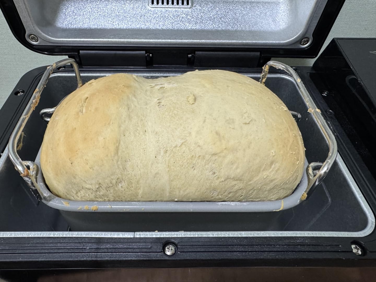 Great machine, but bread can be dense