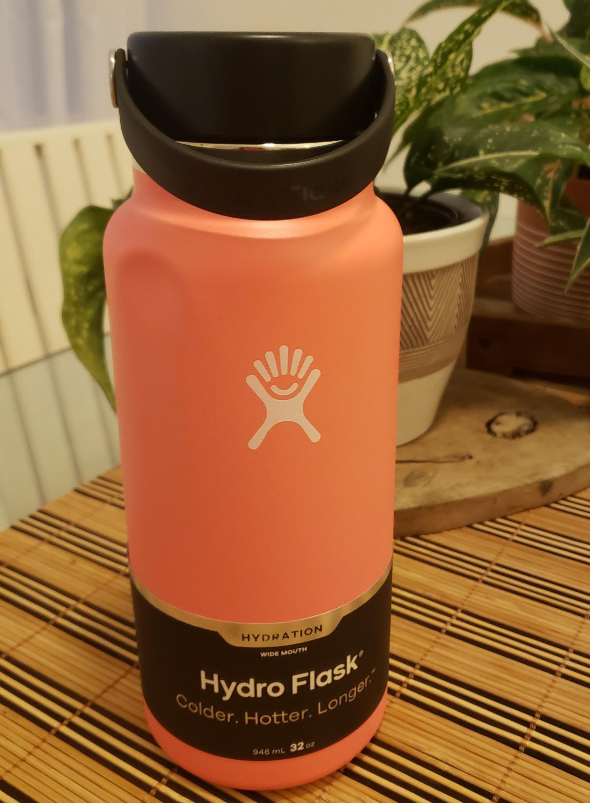 Leaks from the lid