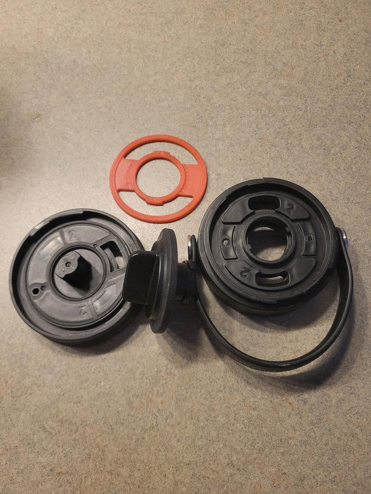 Good, but not as leakproof as advertised