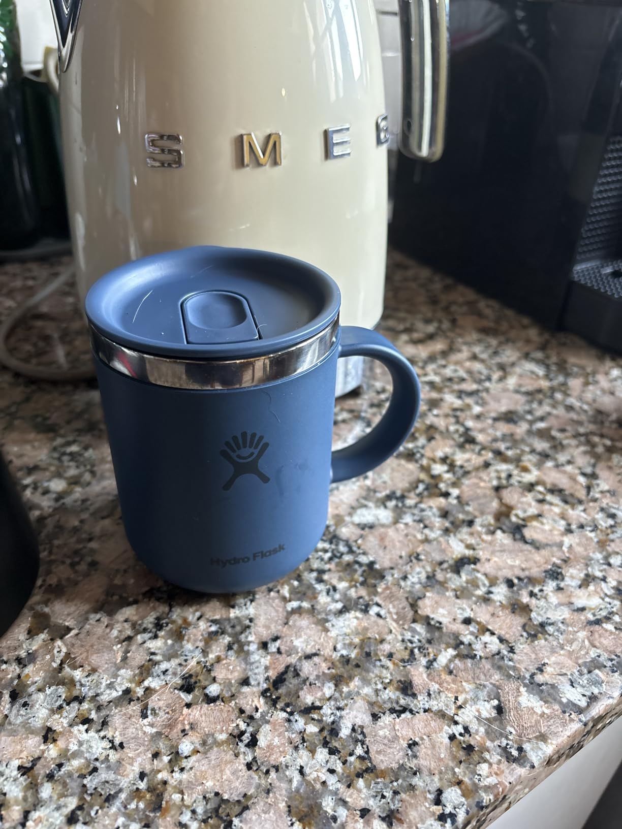 Good mug, but not leakproof