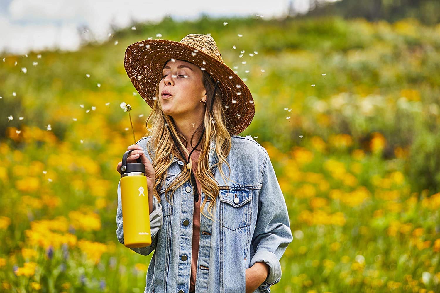 hydro-flask-wide-mouth-flex-cap-bottle-20-oz-stainless-steel-insulated-water-bot image 2