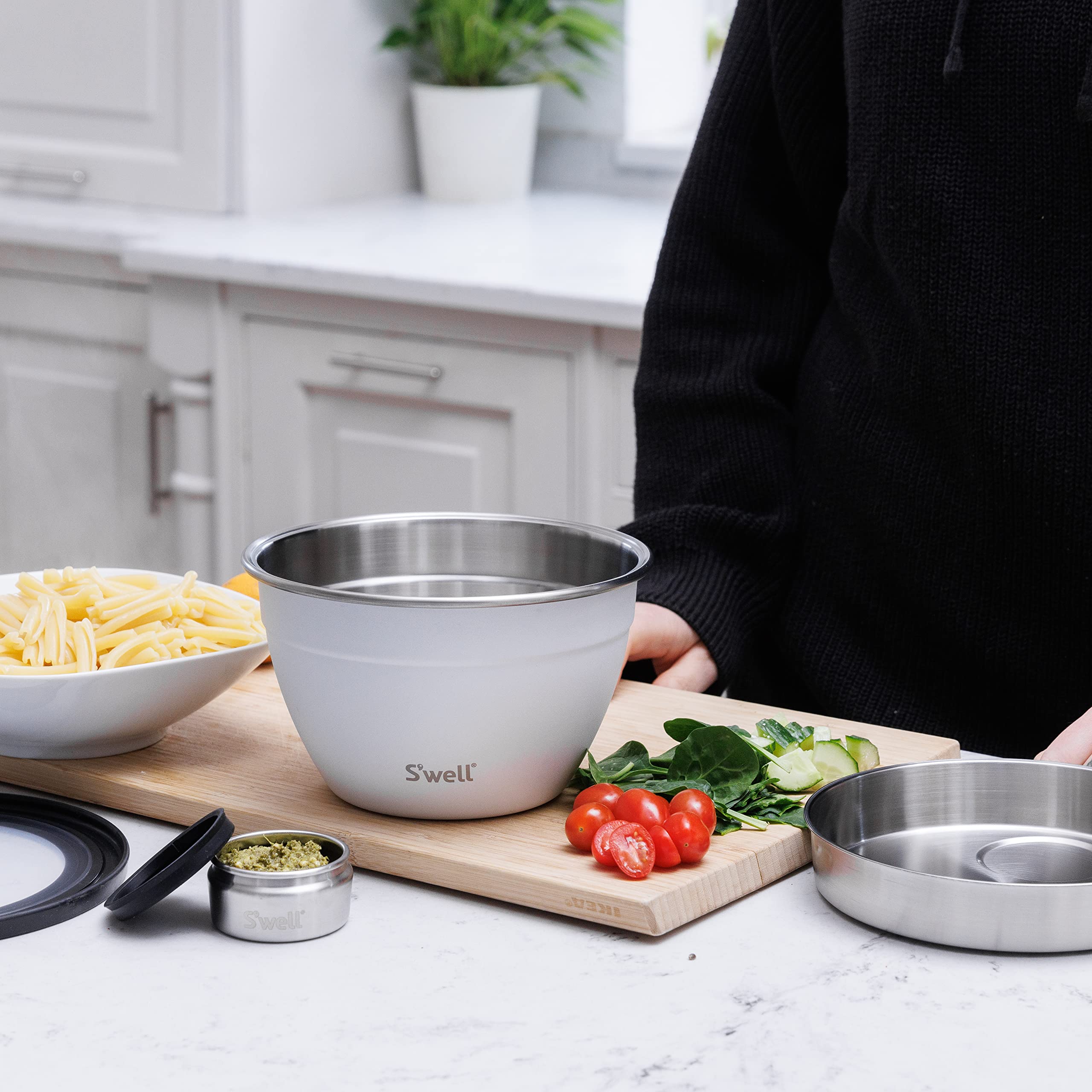 s-well-salad-bowl-kit-1-9l-moonstone-leak-proof-dishwasher-safe-with-condiment-c image 5