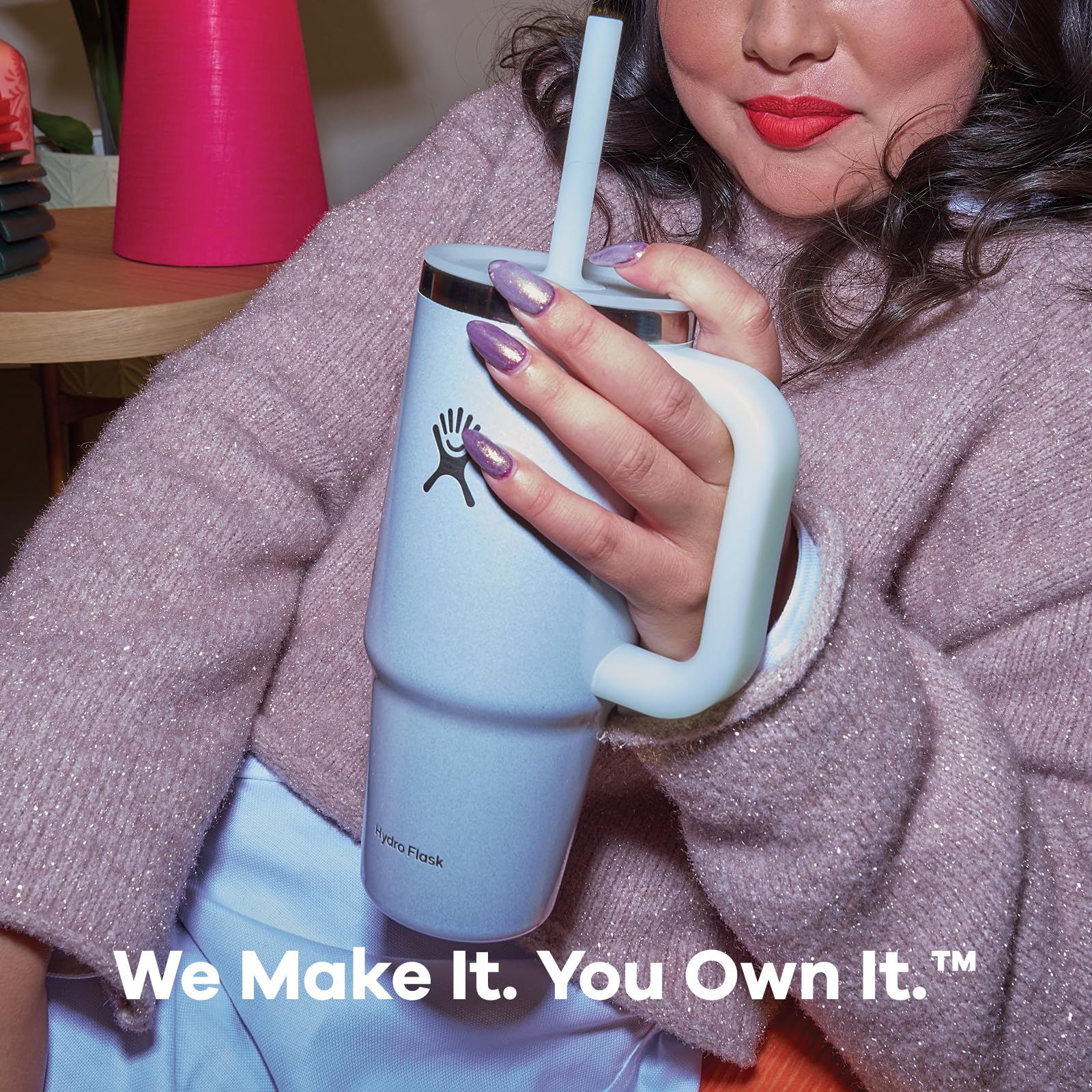 hydro-flask-40-oz-travel-tumbler-with-handle-lid-and-straw-glimmer-cream image 8