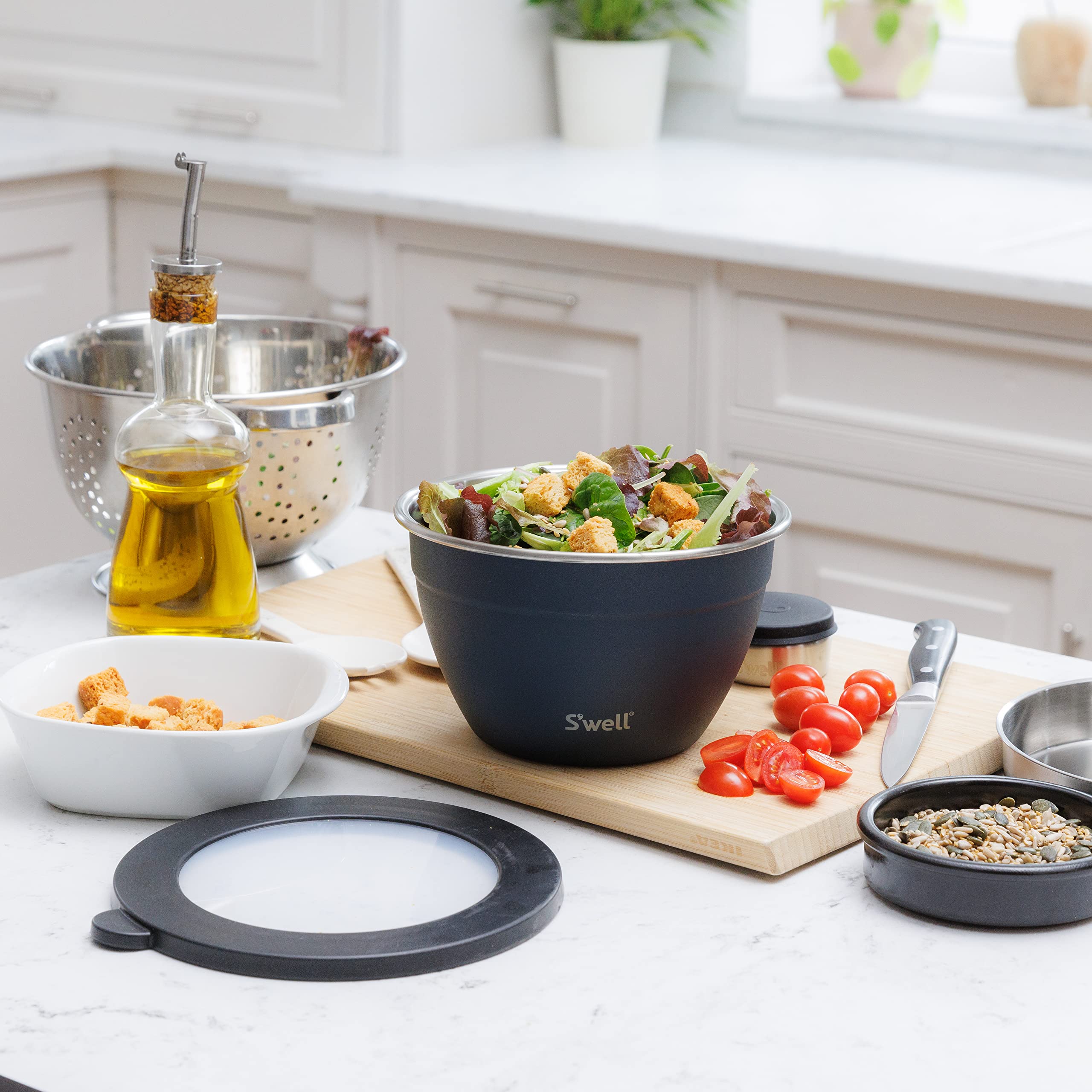 s-well-azurite-salad-bowl-kit-1-9l-with-condiment-container-and-removable-tray image 5