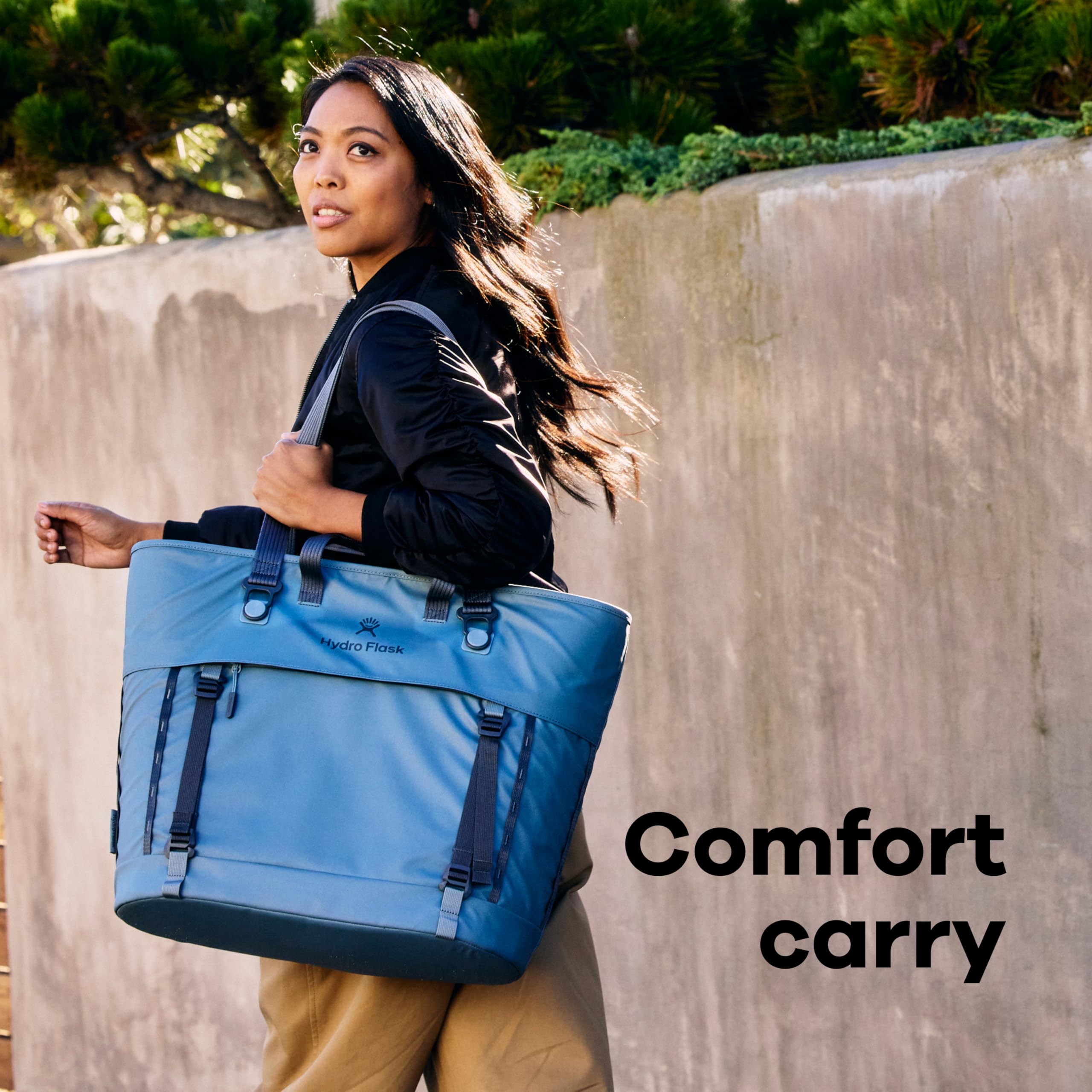 hydro-flask-carryout-cooler-tote-30l-capri-blue image 8