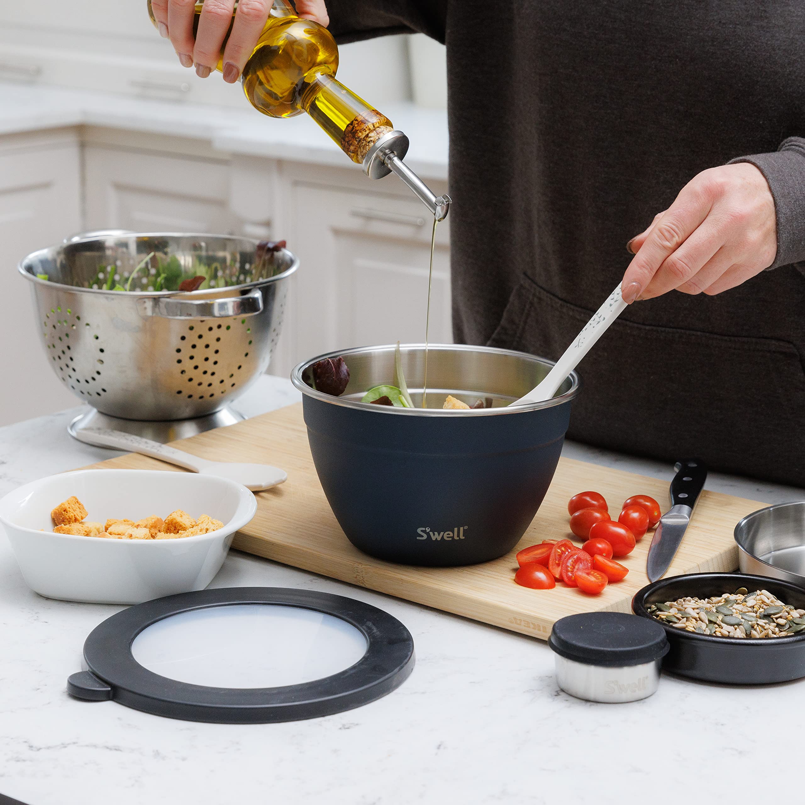 s-well-azurite-salad-bowl-kit-1-9l-with-condiment-container-and-removable-tray image 3