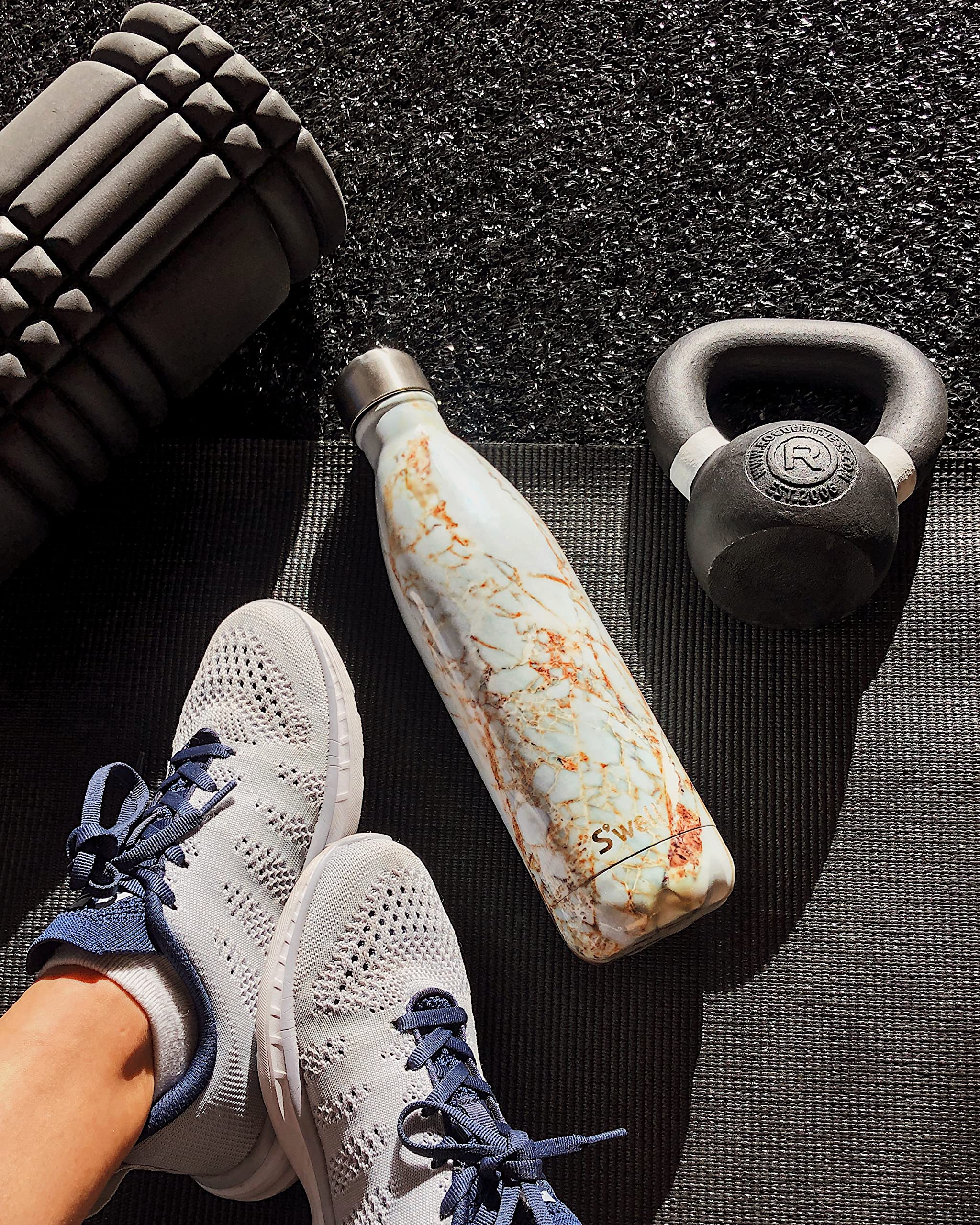 s-well-calacatta-gold-stainless-steel-reusable-water-bottle-750ml image 4