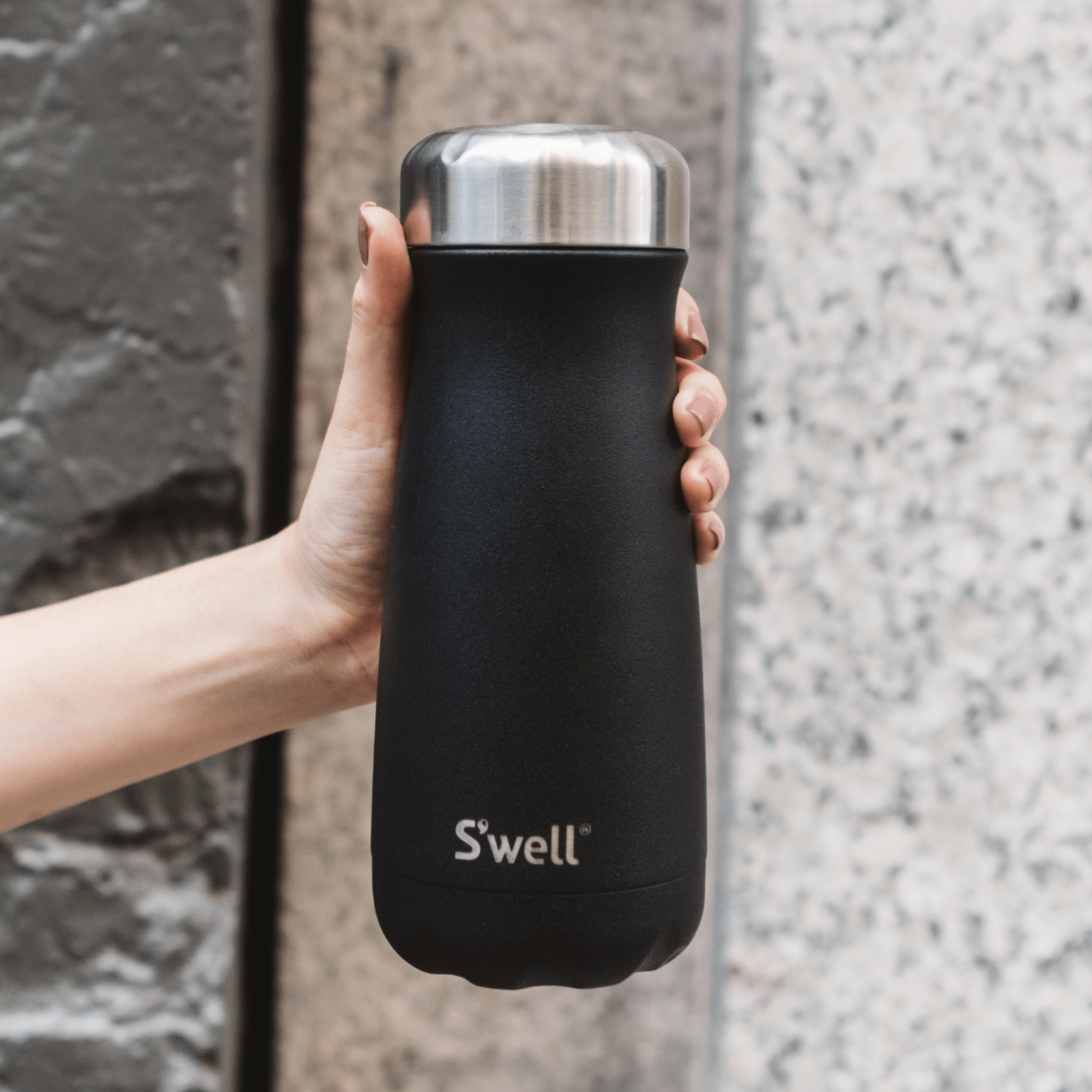 s-well-traveler-16oz-insulated-stainless-steel-bottle image 3