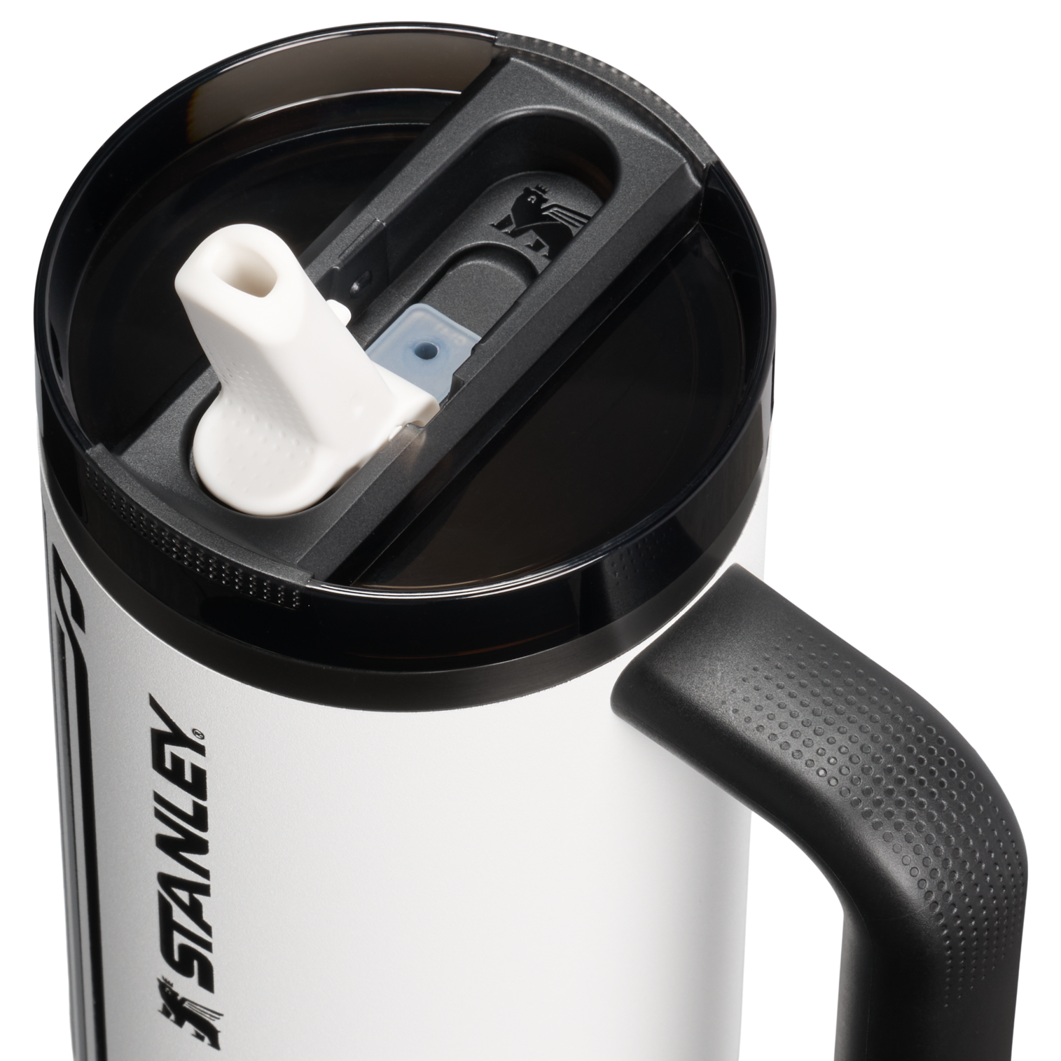 stanley-1913-x-juventus-quencher-protour-flip-straw-tumbler-30-oz-leakproof-doub image 3