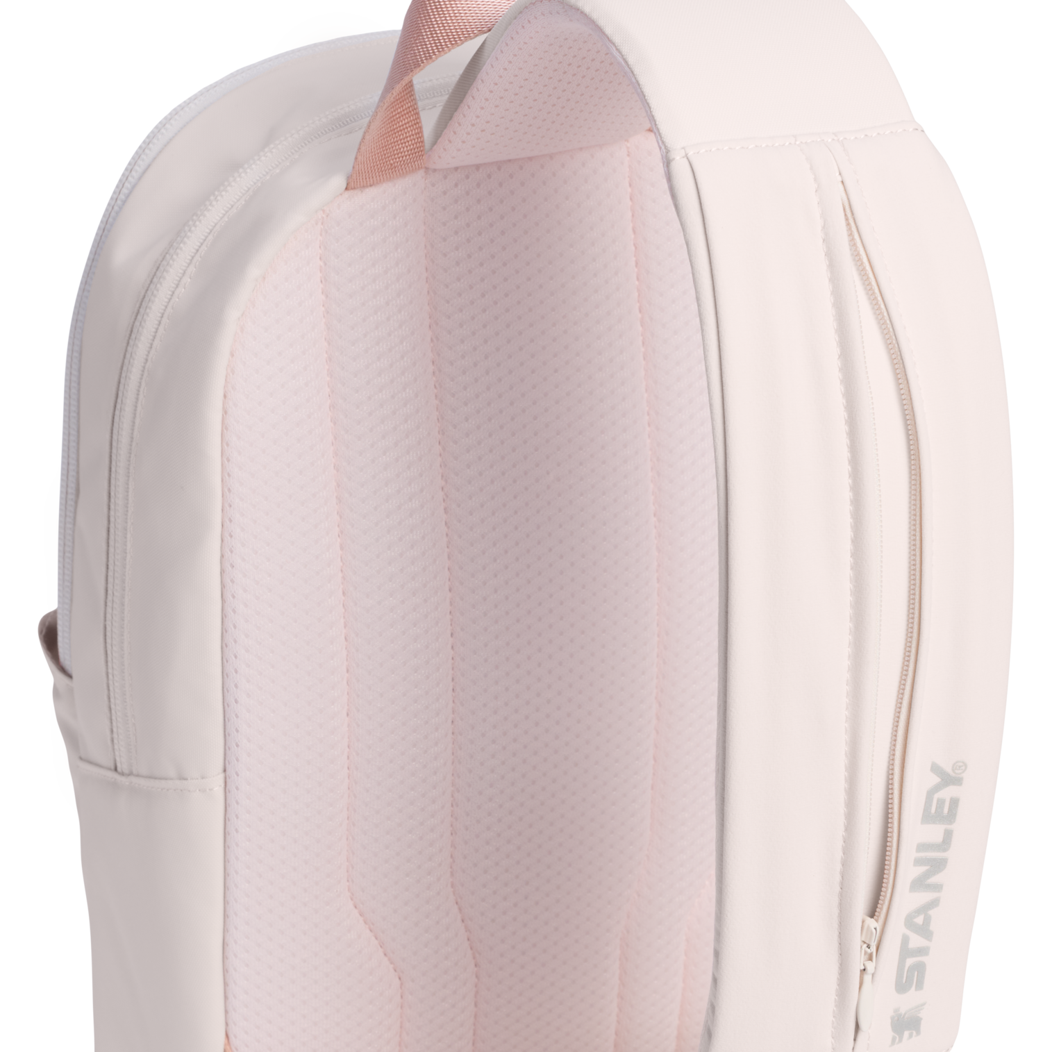 stanley-1913-vitalize-crossbody-bag-10-qt-compatible-with-stanley-bottles-hands- image 6